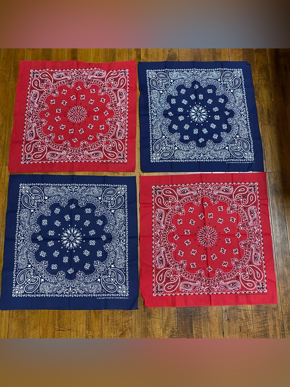 Lot of 4 Vintage Hav-A-Hank Red and Navy Blue Paisley Bandanas 100% Cotton
